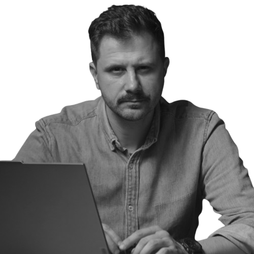 Максим Савчук