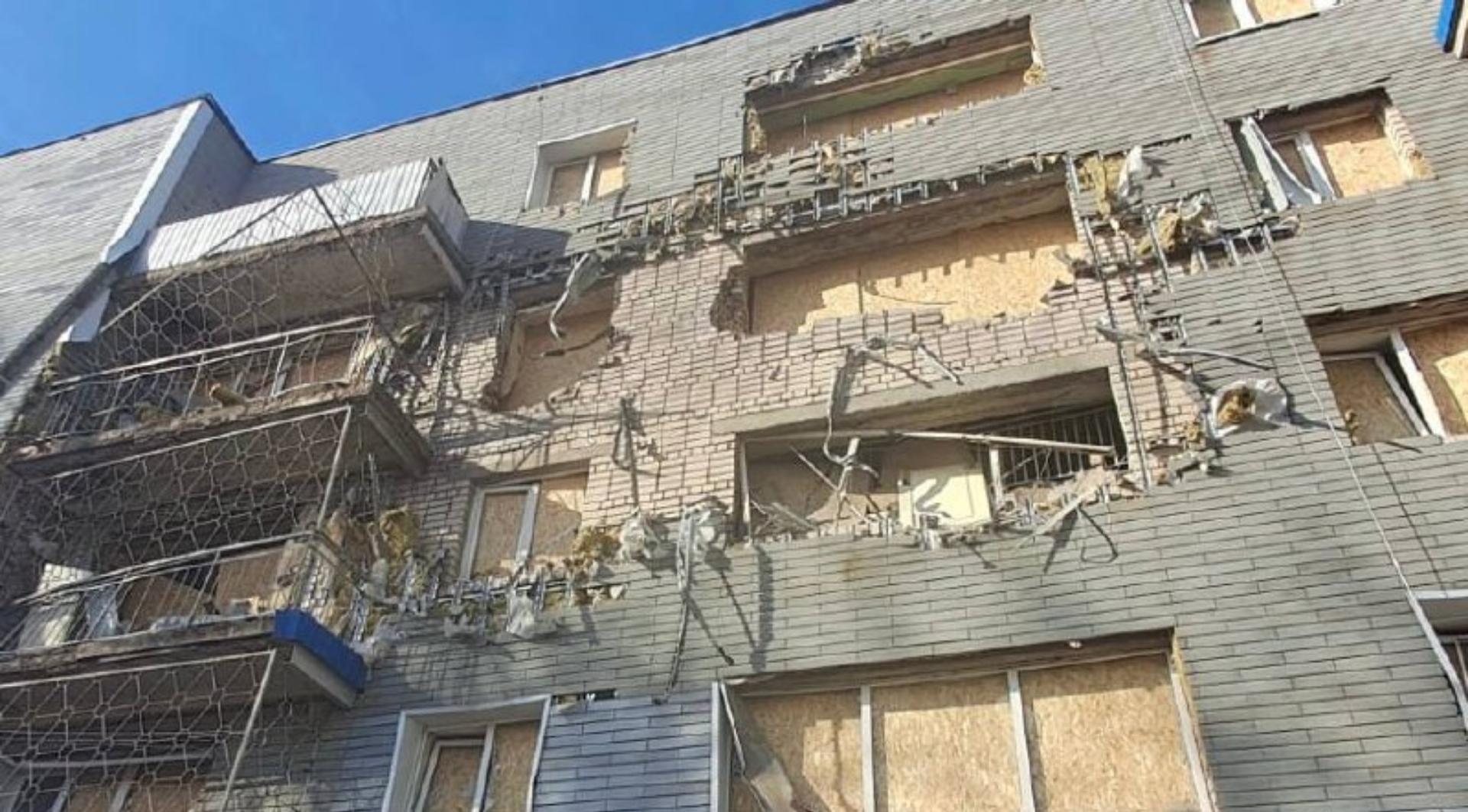 Понад 30 атак на Дніпропетровську область: поранений чоловік 21.02